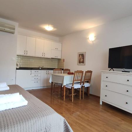 Ivana Apartman 2 크리크베니카 외부 사진